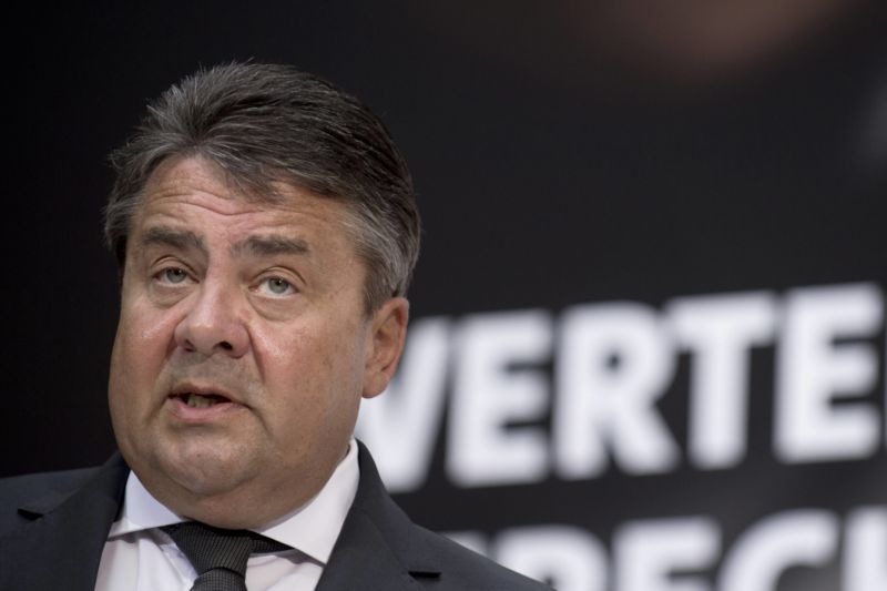 Vicekancléř Sigmar Gabriel. Vicekancléř Sigmar Gabriel.