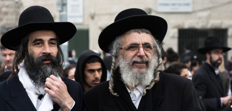 Ortodoxní Židé v Jeruzalémě. Ortodoxní Židé v Jeruzalémě.