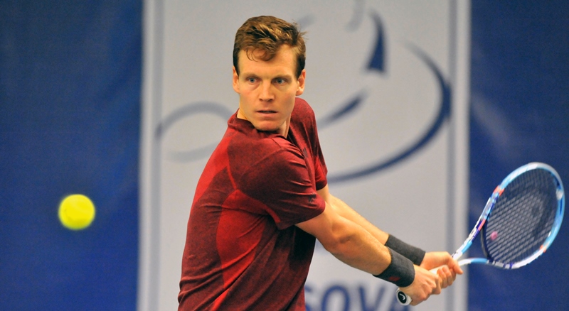 Tenista Tomáš Berdych je týden před grandslamovým Roland Garros bez trenéra. Tenista Tomáš Berdych je týden před grandslamovým Roland Garros bez trenéra.