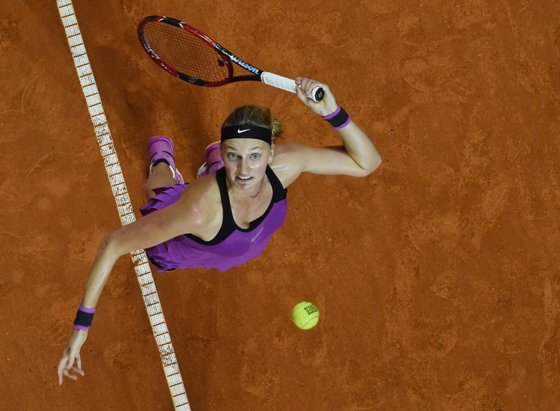 Tenistka Petra Kvitová vypadla po pěti letech z elitní desítky světového žebříčku. Tenistka Petra Kvitová vypadla po pěti letech z elitní desítky světového žebříčku.