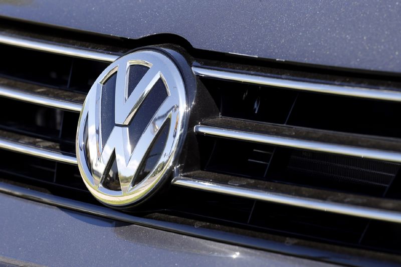 Logo firmy Volkswagen.