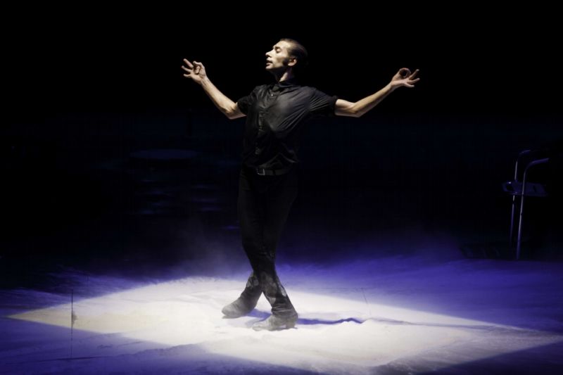 Španělský flamenco tanečník Israel Galván. Španělský flamenco tanečník Israel Galván.