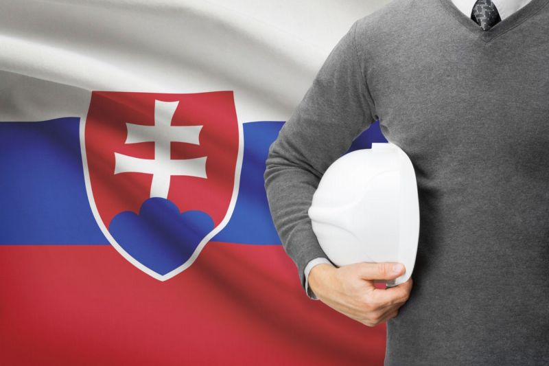 Práce na Slovensku (ilustrační foto). Práce na Slovensku (ilustrační foto).