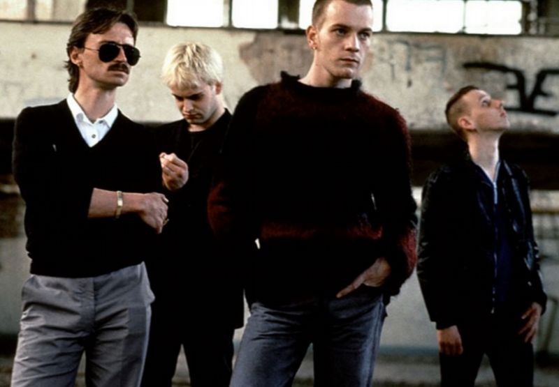 Herci Robert Carlyle, Jonny Lee Miller, Ewan McGregor a Ewen Bremner ve filmu Trainspotting. Stejné obsazení se objeví také v pokračování filmu. Herci Robert Carlyle, Jonny Lee Miller, Ewan McGregor a Ewen Bremner ve filmu Trainspotting. Stejné obsazení se objeví také v pokračování filmu.