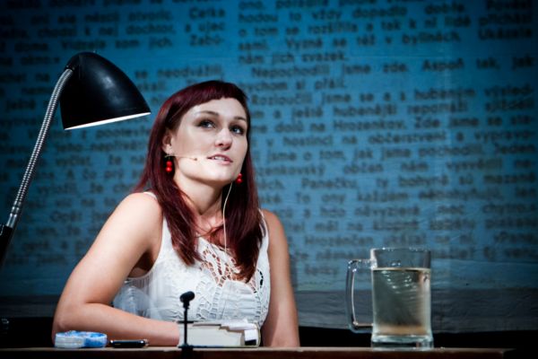 Spisovatelka a dramaturgyně festivalu Kateřina Tučková.