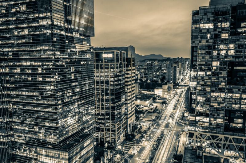 Dvě třetiny lidstva budou do roku 2030 žít ve městech.