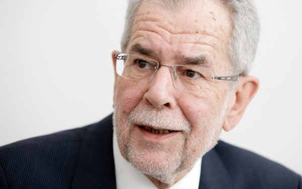  Alexander Van der Bellen.