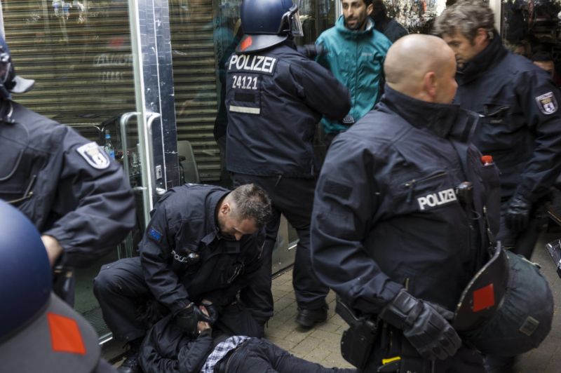 V Německu roste problém extremismu. V Německu roste problém extremismu.
