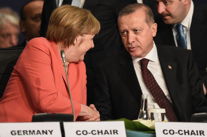 Angela Merkelová s Tayyipem Erdoganem.