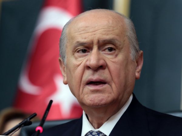 Vůdce turecké nacionalistické Strany národní akce Devlet Bahçeli.