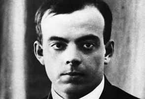 Antoine de Saint-Exupéry.