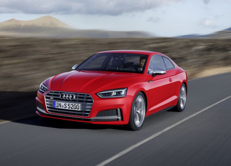 Druhá generace Audi A5 v elůegantně sportovní stylu.