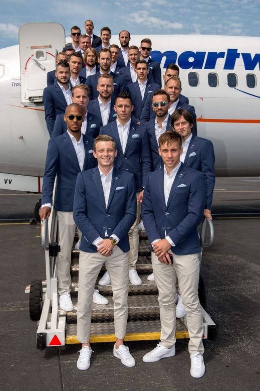 Česká fotbalová reprezentace před odletem na Euro.