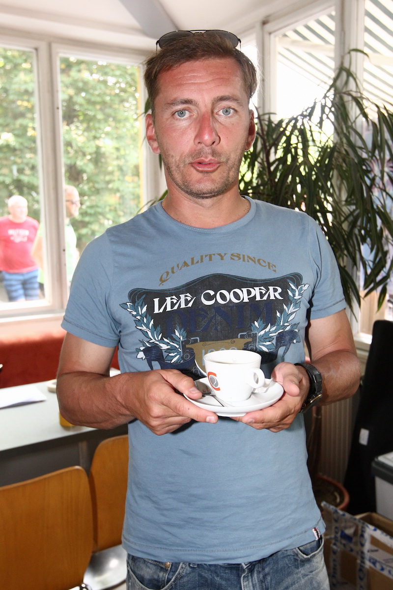 Petr bude muset jít pod skalpel.