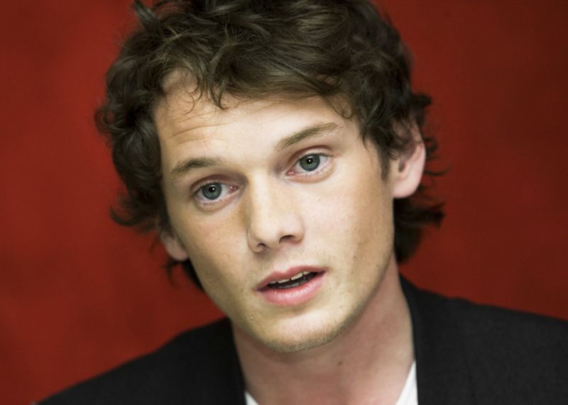 Americký herec ruského původu Anton Yelchin byl nalezen mrtvý. Bylo mu 27 let.