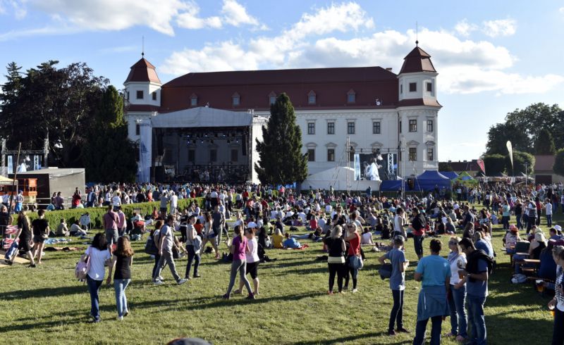 Holešovský festival (ilustrační foto). Holešovský festival (ilustrační foto).