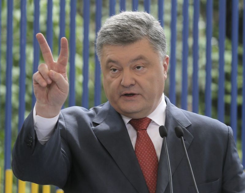 Ukrajinský prezident Petro Porošenko: V nynější situaci není možné uspořádat svobodné, demokratické a čestné volby.