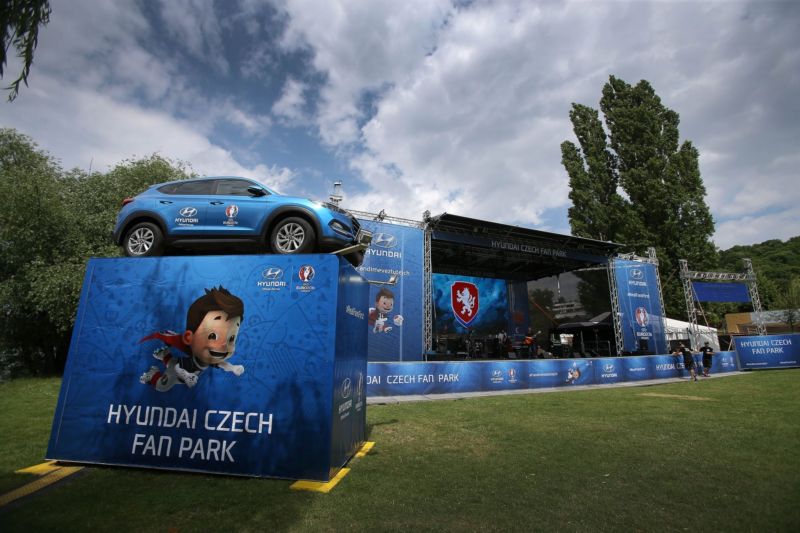 Čeští fotbalisté z Eura vypadli, ale Hyundai Fan Park pokračuje dál. 
