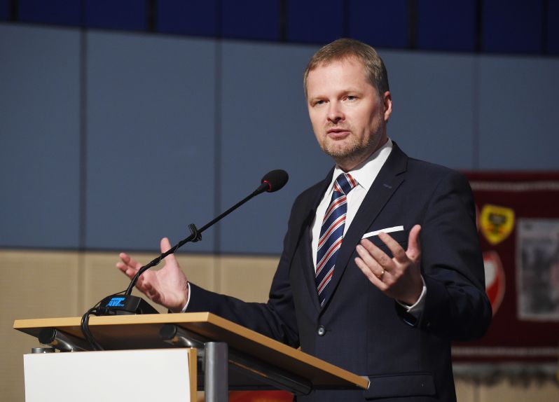 Předseda ODS Petr Fiala.