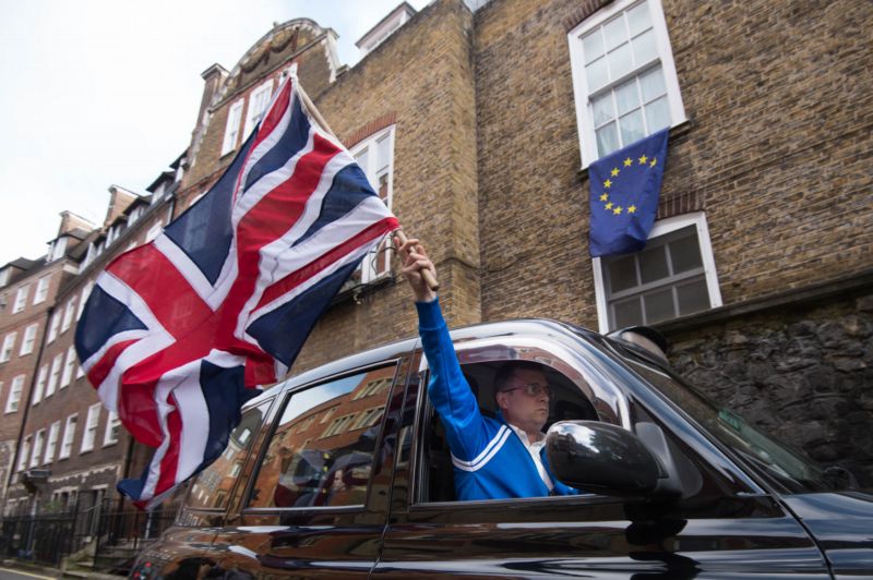 Británie si v referendu odhlasovala odchod z EU.