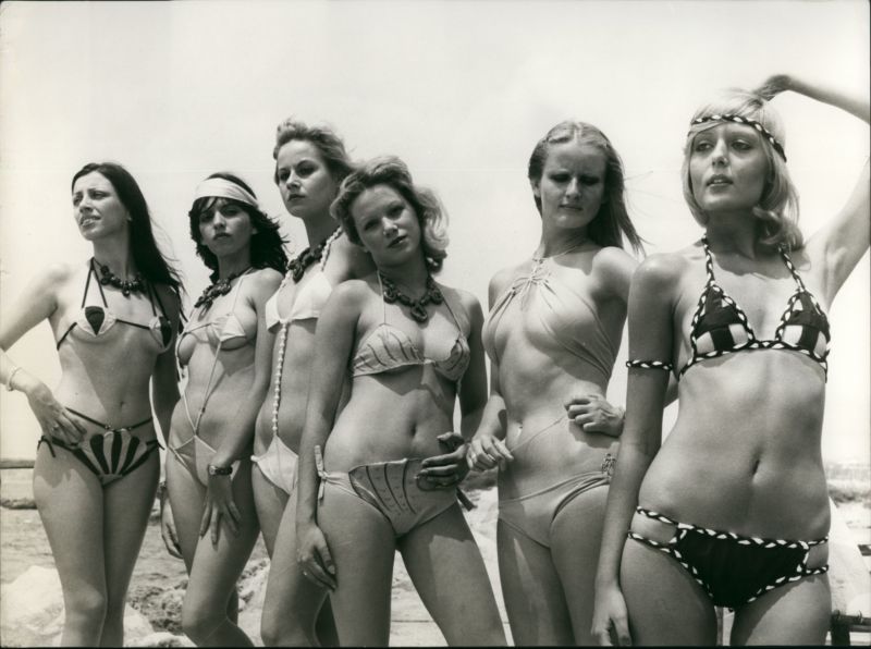 Spojení ženy, léto a bikiny má dlouhou historii (ilustrační foto).