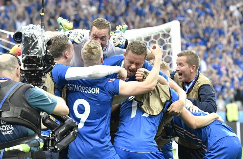 Radost fotbalistů Islandu.