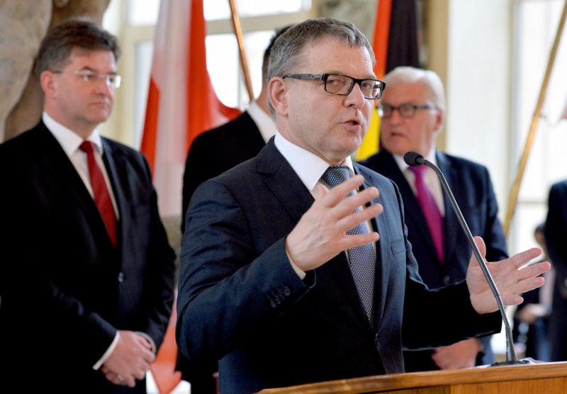 Ministři zahraničí V4, Francie a Německa. Ministři zahraničí V4, Francie a Německa.