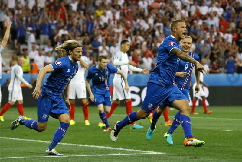 Fotbalisté Islandu porazili 2:1 Anglii.