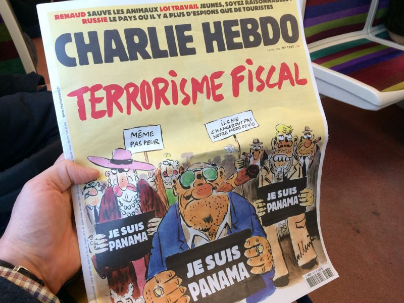 Titulní stránka satirického týdeníku Charlie Hebdo.