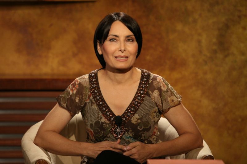 Žena mnoha životní rolí: Zora Jandová. Ve čtvrtek dopoledne odpovídala na otázky čtenářů v chatu Týden.cz.