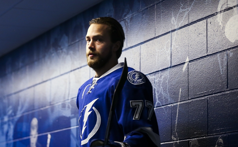 Švédský hokejista Victor Hedman.