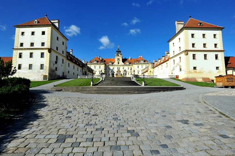 Za letošních prvních šest měsíců navštívilo zámek ve Valticích více než 50 tisíc lidí.
