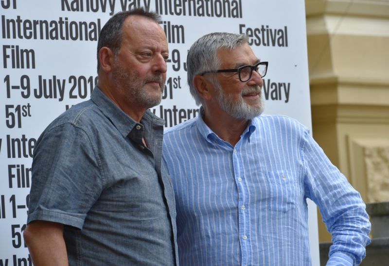Jean Reno (vlevo) s Jiřím Bartoškou v Karlových Varech.