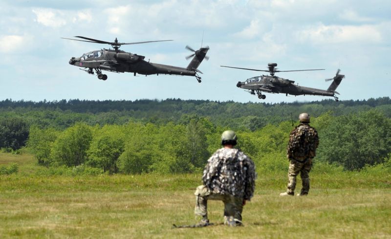 Cvičení jednotek NATO v Polsku - Anakonda.