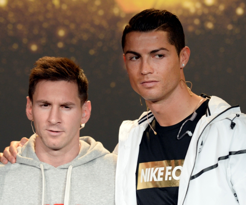 Nekonečný souboj. Lionel Messi (vlevo) a Cristiano Ronaldo.