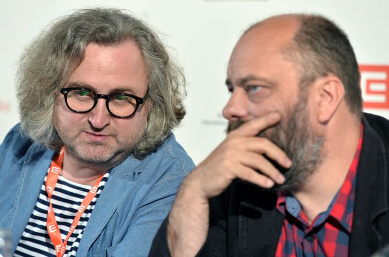 Režisér Jan Hřebejk (vlevo) a scenárista Petr Jarchovský na festivalu v Karlových Varech.
