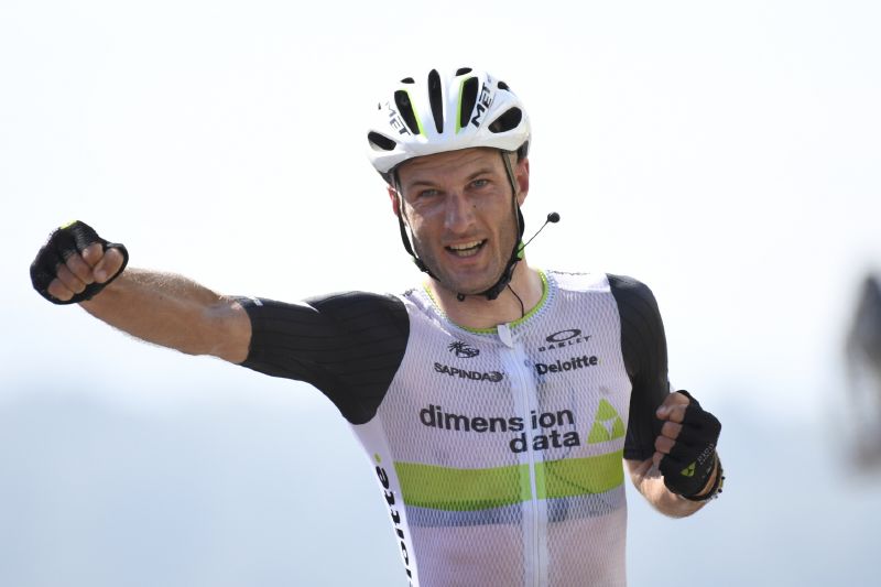 Úvodní pyrenejskou etapu Tour de France vyhrál po úniku Brit Stephen Cummings. 