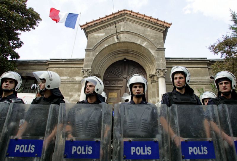 Francouzský konzulát v Istanbulu (ilustrační foto). Francouzský konzulát v Istanbulu (ilustrační foto).