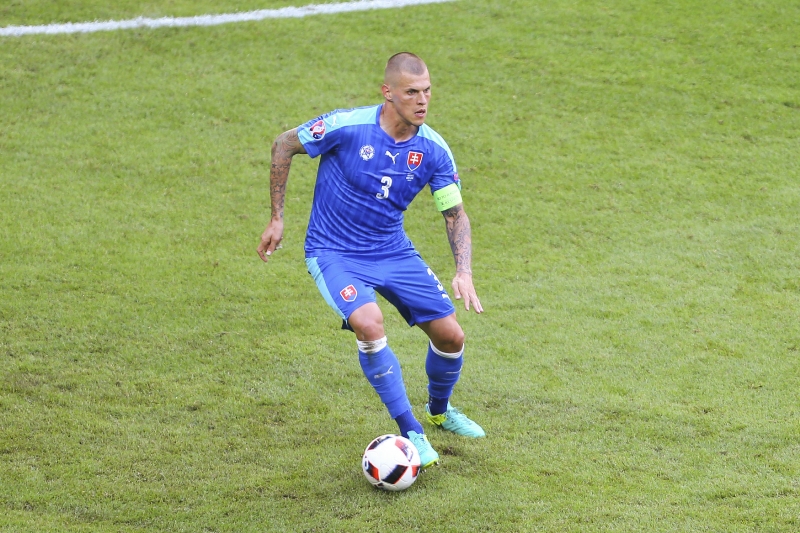 Kapitán slovenské fotbalové reprezentace Martin Škrtel po osmi a půl letech opustil Liverpool a přestoupil do Fenerbahce Istanbul. 