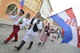 Každoročně festival představuje kulturu a tradice národnostních menšin žijících v Podyjí.