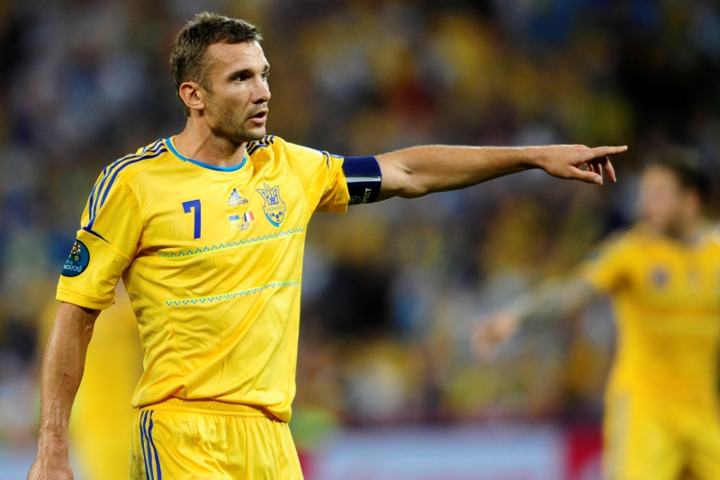 Trenérem ukrajinské fotbalové reprezentace se stal legendární útočník Andrej Ševčenko. 