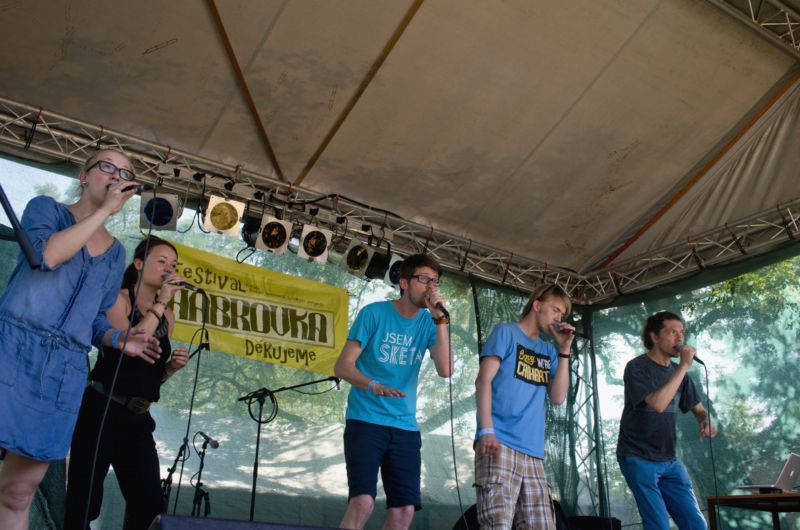 Vokální skupina Skety.