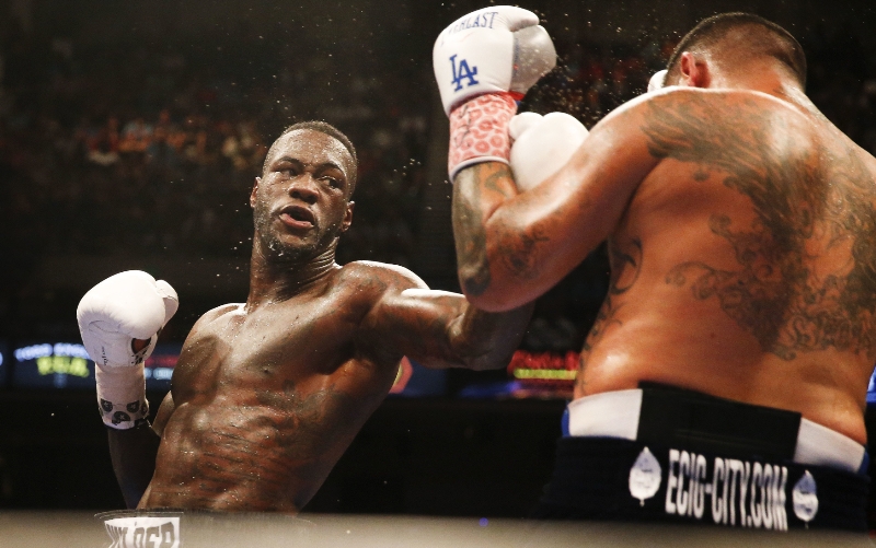 Americký boxer Deontay Wilder.