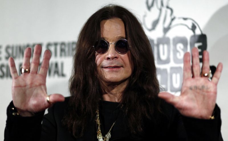 Zpěvák Ozzy Ousbourne. Zpěvák Ozzy Ousbourne.