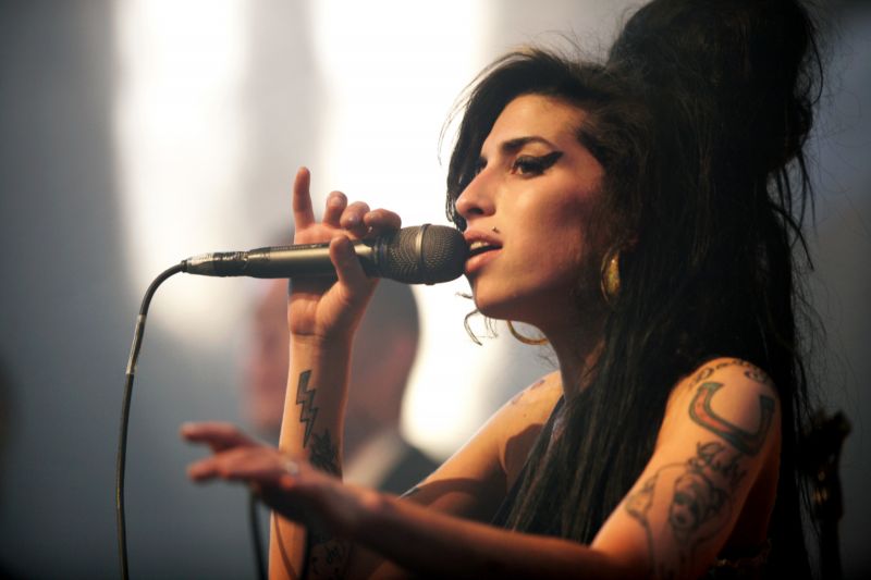 Amy Winehouseová. Amy Winehouseová.