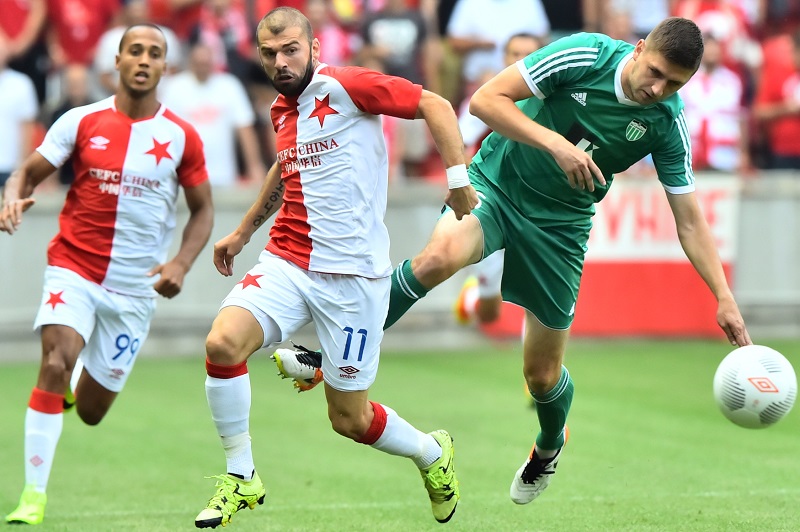 Zleva Gino Van Kessel, Levan Kenia ze Slavie a Igor Morozov z Levadie.