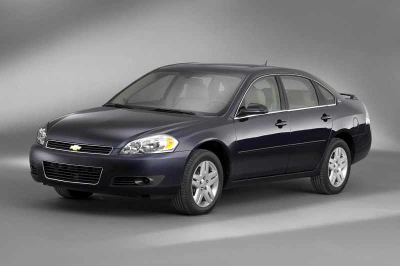 do servisu k opravě airbagu bude muset i Chevrolet Impala (ilustrační foto).