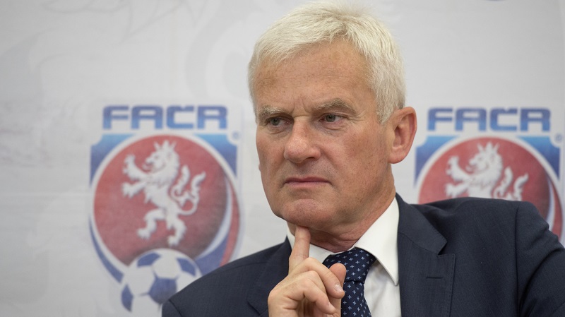 Nový předseda komise rozhodčích Fotbalové asociace ČR je Michal Listkiewicz.