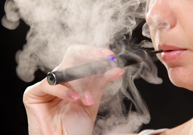 Podle výzkumu jsou e-cigarety až o 95 procent méně škodlivé. Podle výzkumu jsou e-cigarety až o 95 procent méně škodlivé.