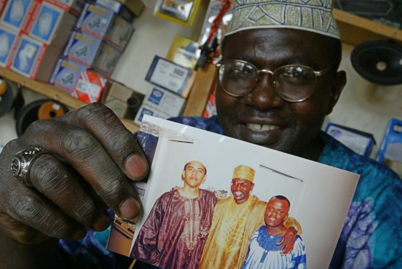 Malik Obama. Malik Obama.